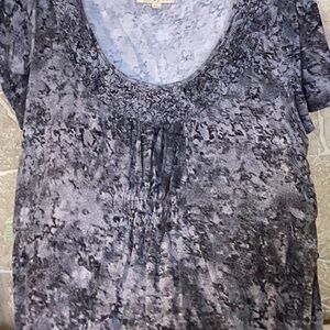 B Friends Top.     Z4